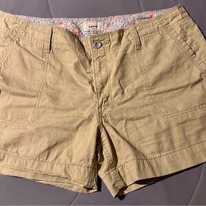 Levi's Tan Cargo Shorts